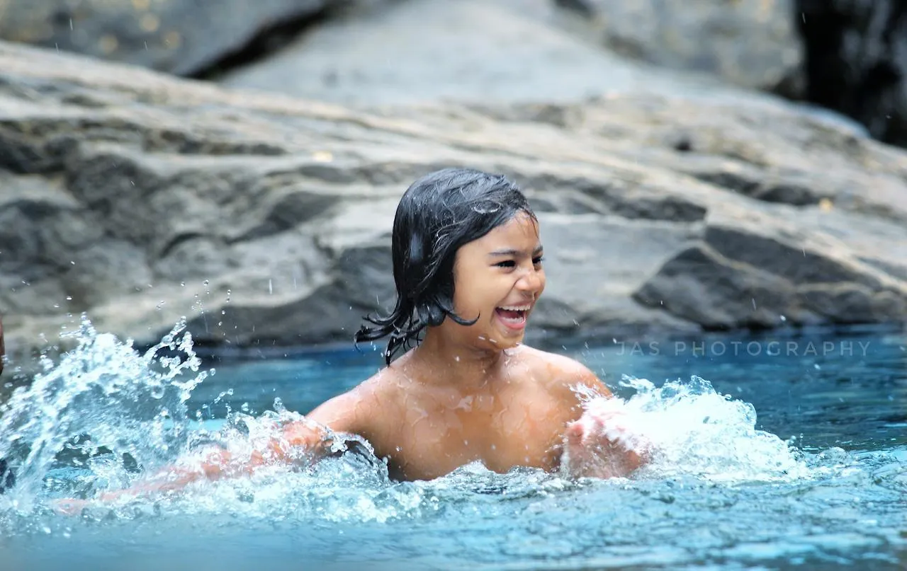 Kanthanpara Resorts Meppādi